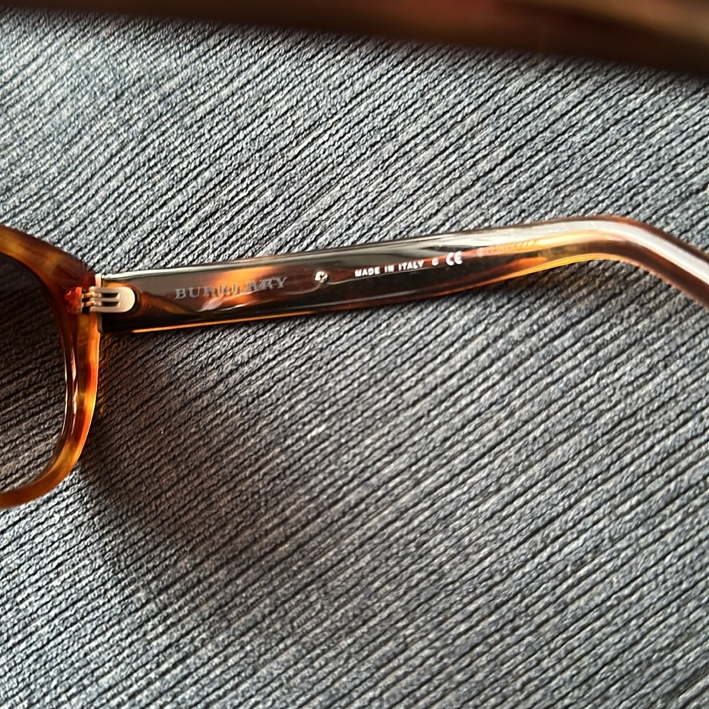Burberry Brown Tortoiseshell Sunglasses - Picture 6 of 9